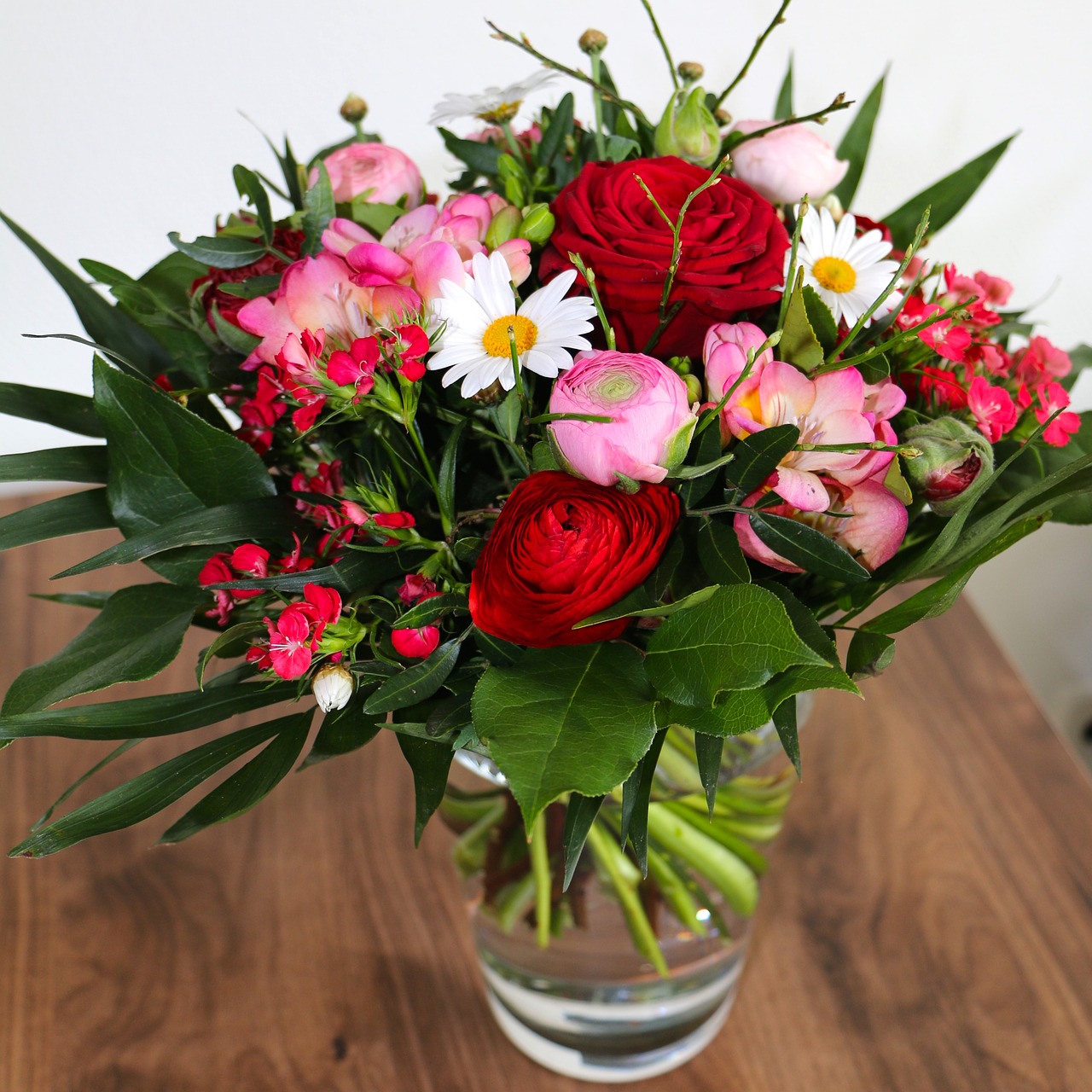 pik haak schroef Bloemen bestellen en bloemen bezorgen: vergelijk bloemisten